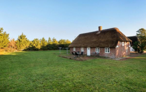 Cozy Home In Blåvand With Indoor Swimming Pool